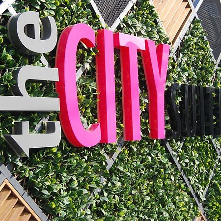 The City Suites Istanbul Bagian luar foto