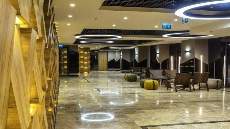 The City Suites Istanbul Bagian luar foto