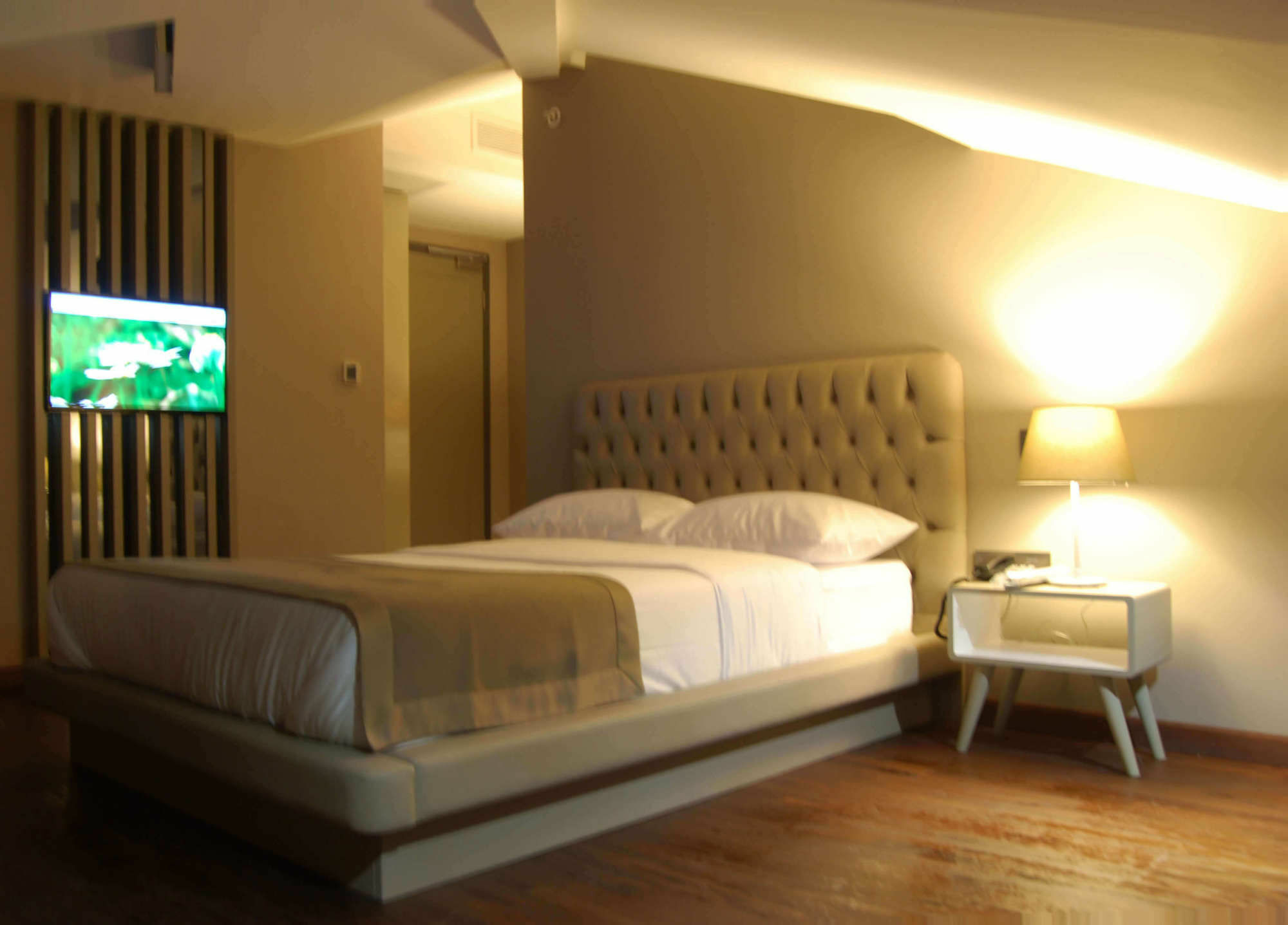 The City Suites Istanbul Bagian luar foto